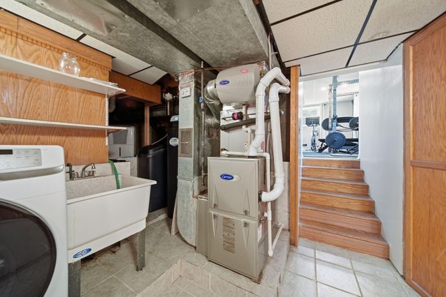 3720 Saint Anne Avenue, Blackman Twp, MI 49201