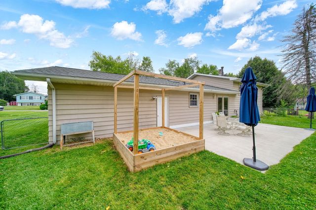 3720 Saint Anne Avenue, Blackman Twp, MI 49201