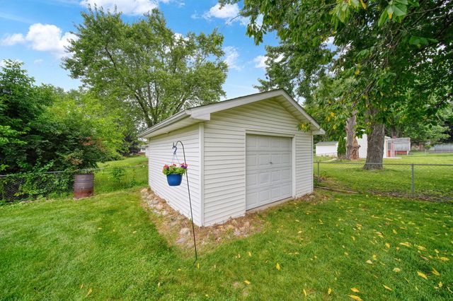 3720 Saint Anne Avenue, Blackman Twp, MI 49201