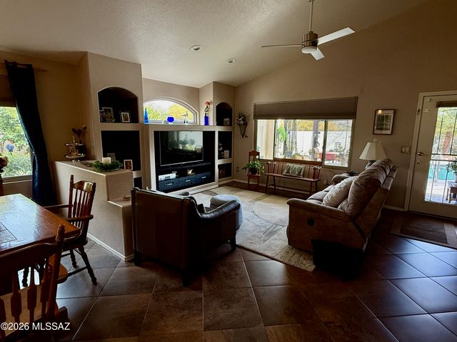 1478 W Sand Pebble Drive, Oro Valley, AZ 85737