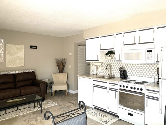 23 Fall Creek Trail 3, Branson, MO 65616