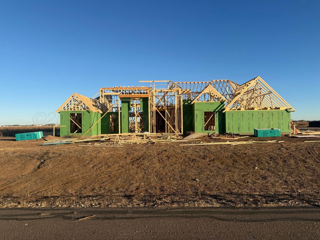 9400 WEDGEWOOD Avenue, Amarillo, TX 79119