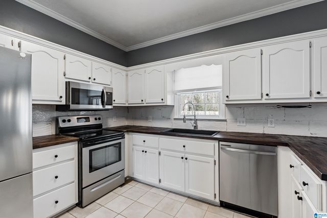 164 KENTWOOD DRIVE, Alabaster, AL 35007