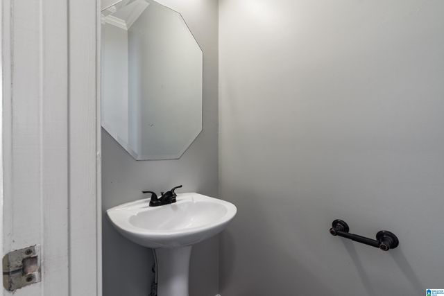 164 KENTWOOD DRIVE, Alabaster, AL 35007