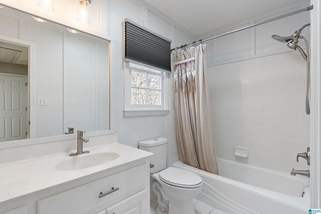 164 KENTWOOD DRIVE, Alabaster, AL 35007