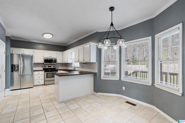 164 KENTWOOD DRIVE, Alabaster, AL 35007