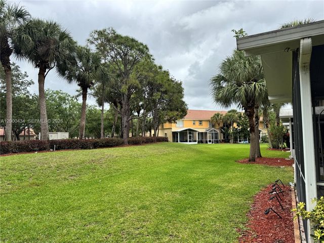 435 Rainbow Springs Ter, Royal Palm Beach, FL 33411