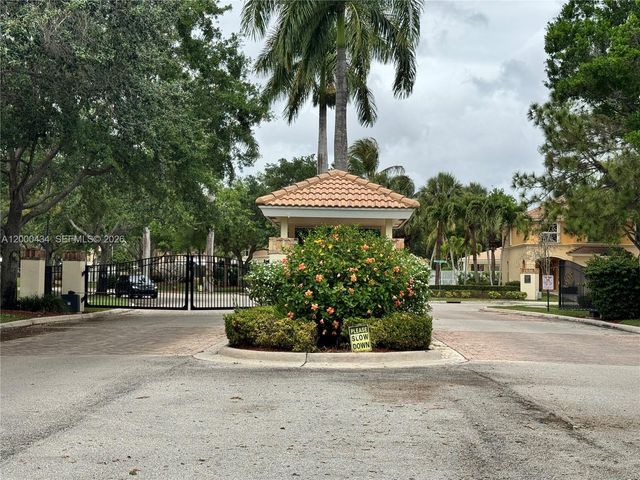 435 Rainbow Springs Ter, Royal Palm Beach, FL 33411