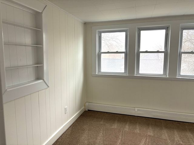 337R Village St 3, Millis, MA 02054