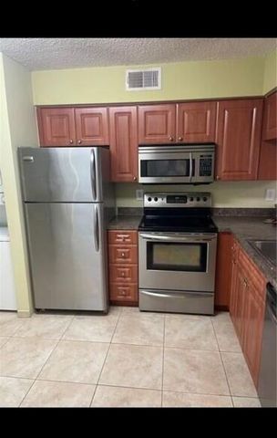 16106 Glenmoor Drive, West Palm Beach, FL 33409