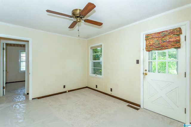 210 RIDGEWAY ROAD, Hueytown, AL 35023