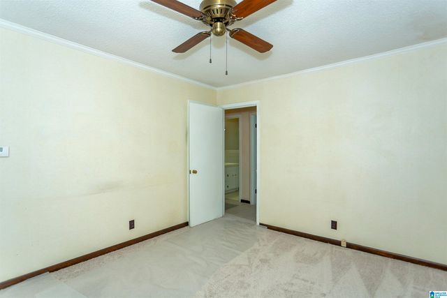 210 RIDGEWAY ROAD, Hueytown, AL 35023