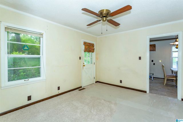 210 RIDGEWAY ROAD, Hueytown, AL 35023