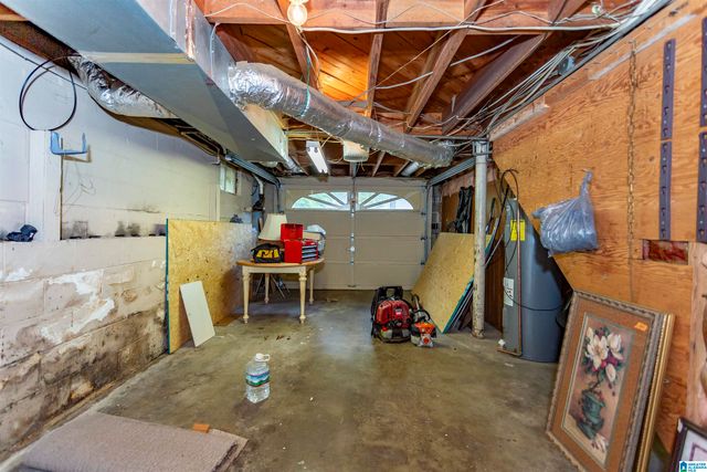 210 RIDGEWAY ROAD, Hueytown, AL 35023