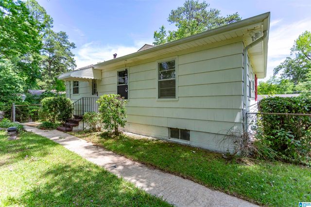 210 RIDGEWAY ROAD, Hueytown, AL 35023
