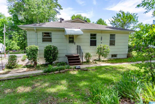 210 RIDGEWAY ROAD, Hueytown, AL 35023