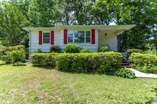 210 RIDGEWAY ROAD, Hueytown, AL 35023