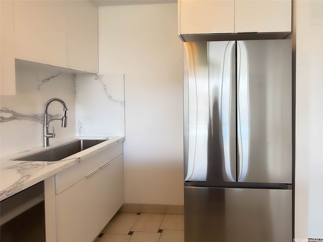 3045 Ala Napuaa Place 1419, Honolulu, HI 96818
