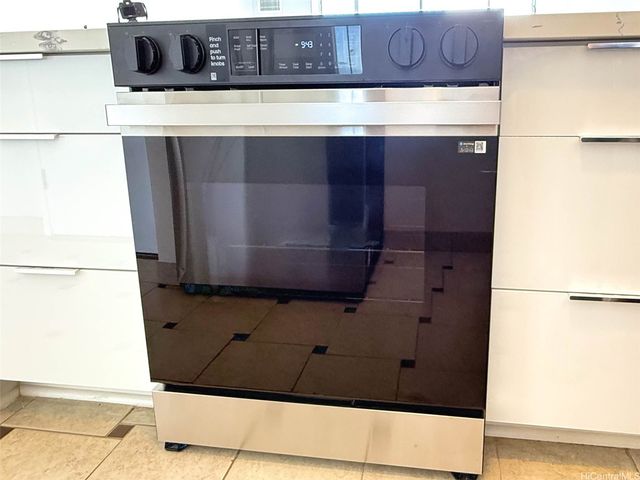 3045 Ala Napuaa Place 1419, Honolulu, HI 96818