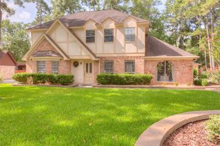 22 Rosedale Brook Court, The Woodlands, TX 77381