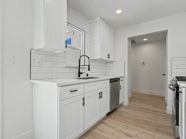 3918 Wildrose Way, Sacramento, CA 95826