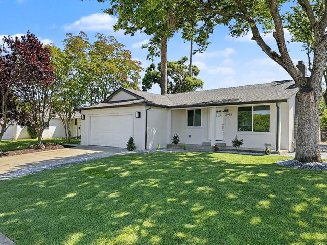 3918 Wildrose Way, Sacramento, CA 95826