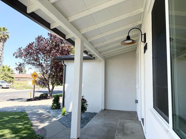 3918 Wildrose Way, Sacramento, CA 95826