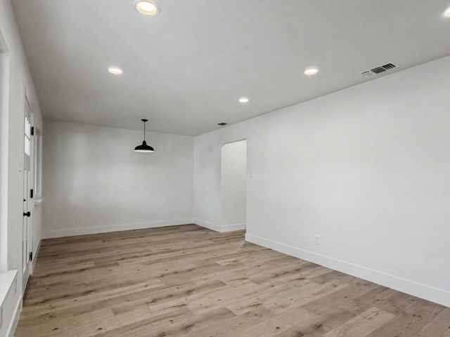 3918 Wildrose Way, Sacramento, CA 95826