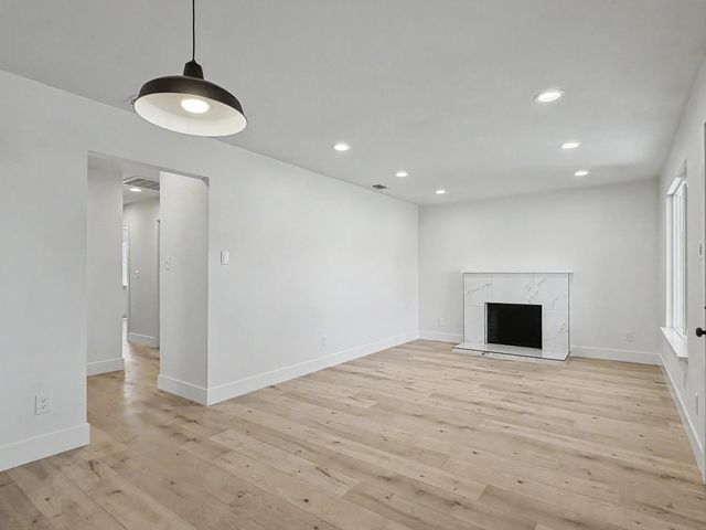 3918 Wildrose Way, Sacramento, CA 95826