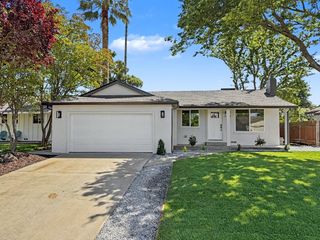 3918 Wildrose Way, Sacramento, CA 95826