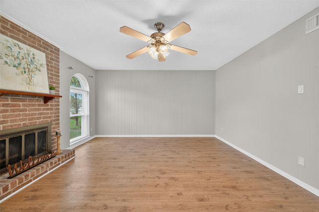 1445 Bonanza Road 445, Houston, TX 77062