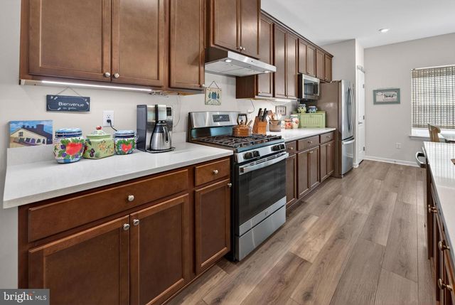 324 TAFT DR, Swedesboro, NJ 08085