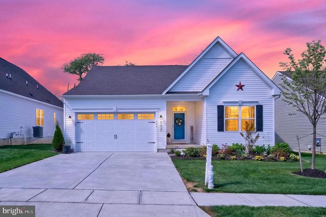 324 TAFT DR, Swedesboro, NJ 08085