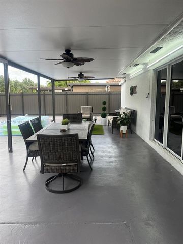 3502 SW 156th Ct, Miami, FL 33185