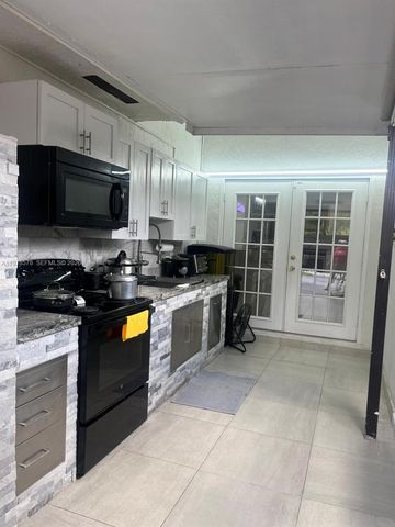 3502 SW 156th Ct, Miami, FL 33185