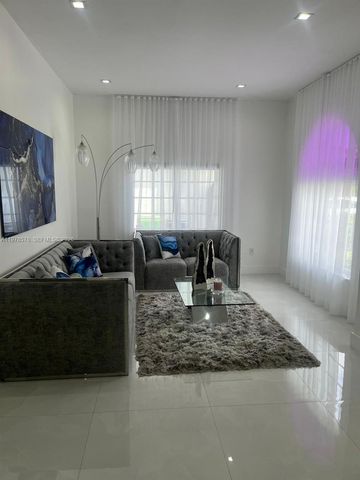 3502 SW 156th Ct, Miami, FL 33185