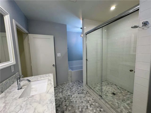 13020 Landale, Los Angeles, CA 91604