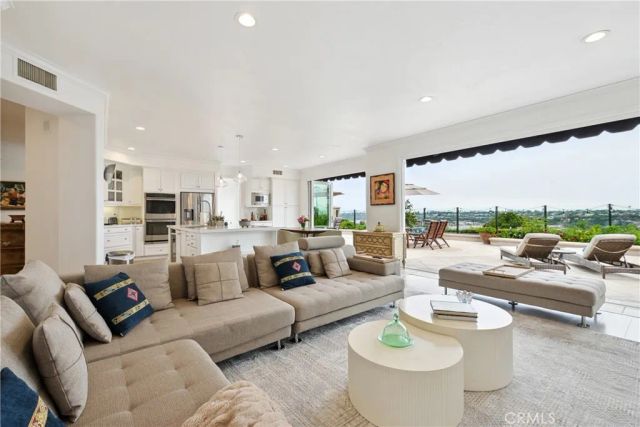 1417 High Bluff DR., Newport Beach, CA 92660