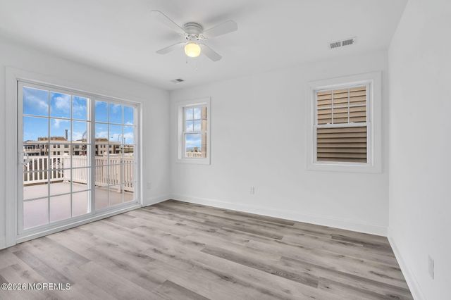 31 Hamilton Avenue, Seaside Heights, NJ 08751