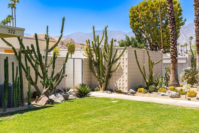 172 Desert Lakes Drive, Palm Springs, CA 92264