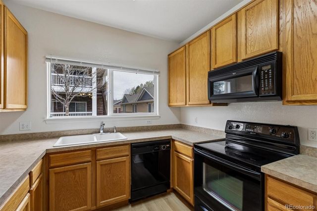 8200 E 8th Avenue 5103, Denver, CO 80230