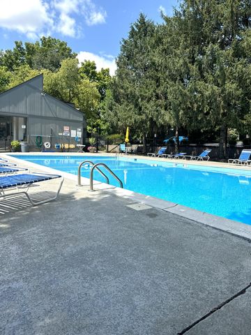 500 Laketower Drive Unit 23, Lexington, KY 40502