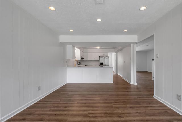 500 Laketower Drive Unit 23, Lexington, KY 40502