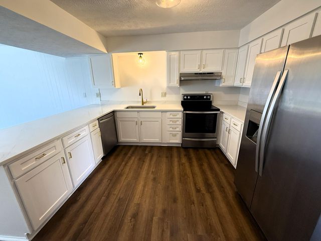 500 Laketower Drive Unit 23, Lexington, KY 40502