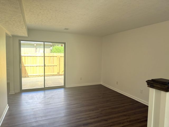500 Laketower Drive Unit 23, Lexington, KY 40502