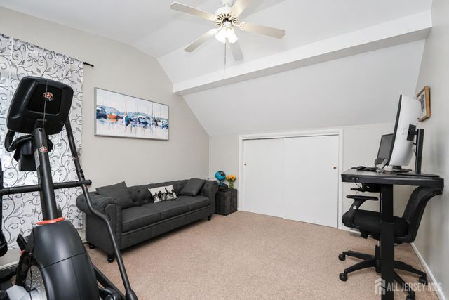 90 Farms Road Circle, East Brunswick, NJ 08816
