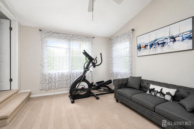 90 Farms Road Circle, East Brunswick, NJ 08816