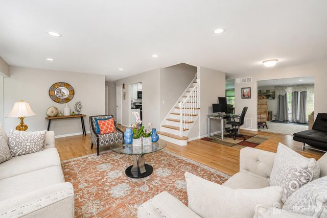 90 Farms Road Circle, East Brunswick, NJ 08816