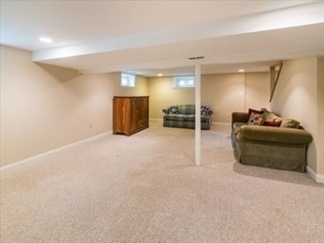 109 Brookside Avenue 0, Belmont, MA 02478