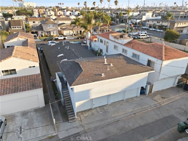 215 Detroit Avenue, Huntington Beach, CA 92648